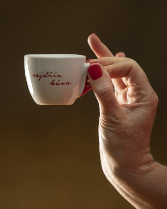 Espresso hrneček NEJDŘÍV KÁVA A TEĎ BĚH