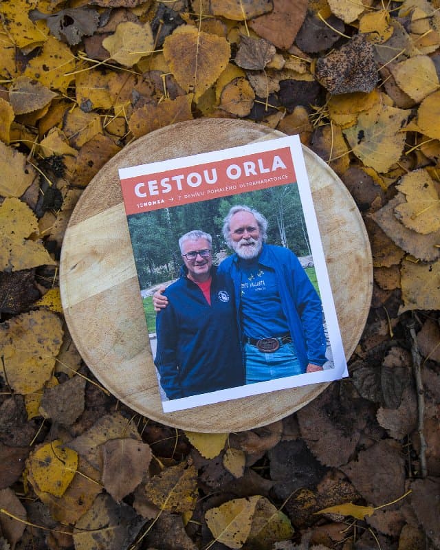 KNIHA: Cestou orla